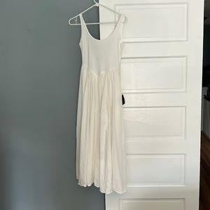 White Flow Spring Lulu Dress